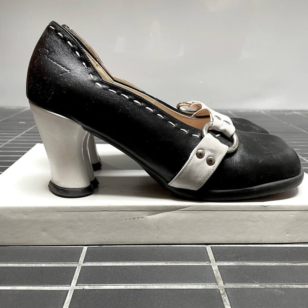 John Fleuvog Vanny Black & White heels